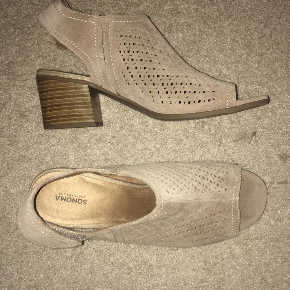Soft high heel wedges, upper leather